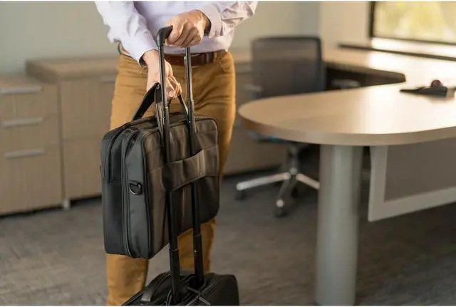Alt view image 17 of 20 - Kensington Contour Carrying Case (Briefcase) For 15.6" Notebook