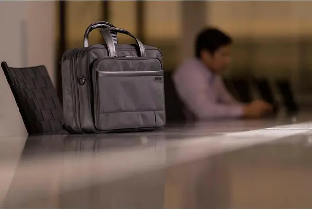 Alt view image 12 of 20 - Kensington Contour Carrying Case (Briefcase) For 15.6" Notebook