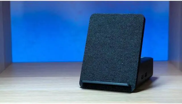 Alt view image 7 of 20 - Dell Docking Station - 90 W - USB Type-C - Network (RJ-45) - HDMI - 1 x DisplayPorts - DisplayPort - Gigabit Ethernet