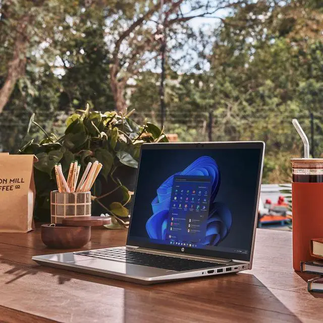 Alt view image 5 of 7 - HP ProBook 440 G9 14" Notebook - Full HD - 1920 x 1080 - Intel Core i5 i5-1235U 1.30 GHz - 16 GB Total RAM - 256 GB SSD - Windows 10 Pro - Intel Iris Xe Graphics - In-plane Switching (IPS) Techno