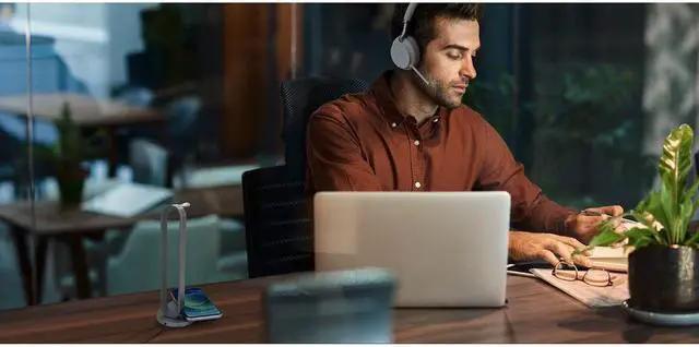 Alt view image 3 of 10 - Yealink BH72 Headset 1208611