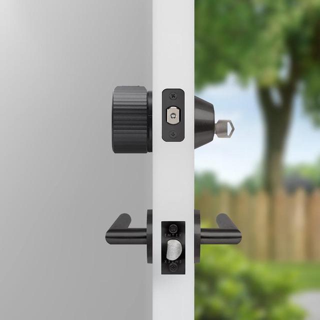 Alt view image 11 of 16 - August AUGSL05M01G0 Wi-Fi Smart Lock (4th Gen) - Matte Black