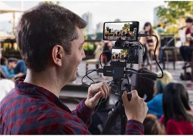 Alt view image 15 of 17 - AVerMedia Live Streamer CAP 4K - USB 3.0 HDMI Video Capture Device. Broadcast, Record DSLR, camcorder, mirrorless and action camera at 1080p60 HDR or 4K 30 FPS. For Live Streaming and Vlogging (BU113)
