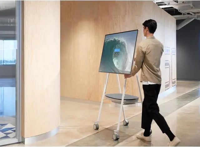 Alt view image 12 of 17 - APC Smart-UPS Charge Mobile Battery For Microsoft Surface Hub 2