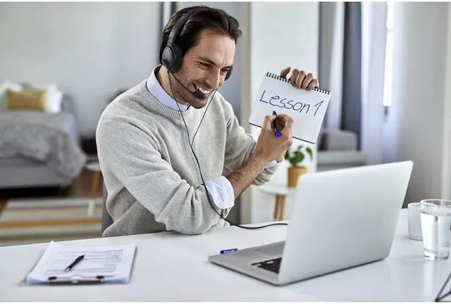 Alt view image 7 of 13 - kensington hi-fi usb headphones with mic & volume control button (k33065ww)