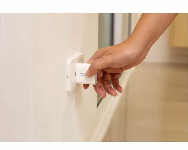 Alt view image 5 of 7 - Codi A01102 White 20W Dual Port Wall Charger, USB-C and USB-A Outputs