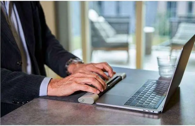 Alt view image 2 of 7 - Contour RollerMouse Go - Wireless - Rechargeable - 4000 dpi - RollerBar - 5 Button(s) - 5 Programmable Button(s) - Symmetrical - 3 Month Battery Run Time