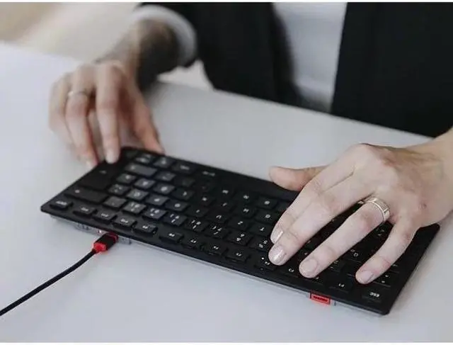 Alt view image 3 of 15 - CHERRY KW 9200 MINI Keyboard JK9250US2