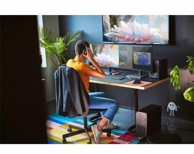 Alt view image 4 of 8 - HP Z2 G9 Workstation - Core i7 14th Gen i7-14700 - 32GB - 1TB SSD - Intel W680 Chip - Windows 11 Pro - Radeon Pro W7500 8 GB - Gigabit Ethernet   B4DD7UT#ABA