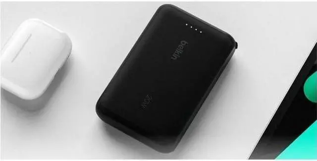 Alt view image 2 of 14 - Belkin BoostCharge Power Bank 10K With Integrated Cable - For Smartphone, Tablet PC, iPad mini, iPad, iPad Pro - 10000 mAh - Black