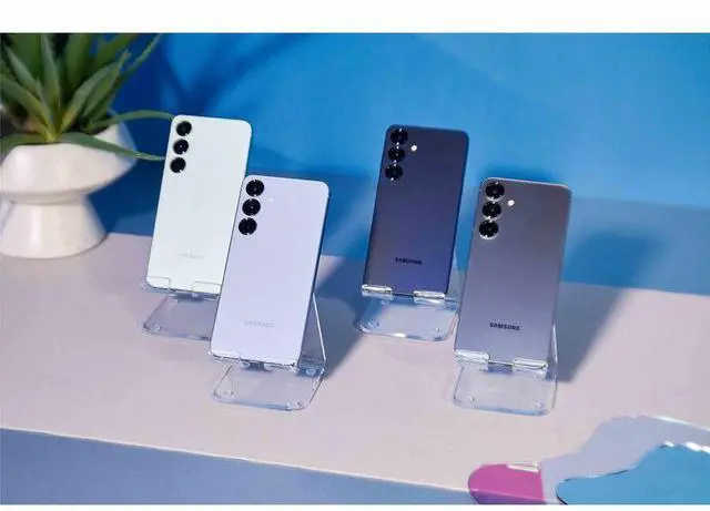Alt view image 5 of 7 - Samsung Galaxy S25+ SM-S936U1 256 GB Smartphone - 6.7" Dynamic AMOLED 2X QHD+ 3120 x 1440 - Octa-core (OryonDual-core (2 Core) 4.47 GHz + Oryon Hexa-core (6 Core) 3.53 GHz - 12 GB RAM - Android 1