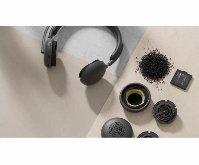 Alt view image 4 of 7 - Logitech Zone Wireless 2 Premium Noise Canceling Headset with Hybrid ANC, Undergoing Certification for Microsoft Teams Over Native Bluetooth and Certified for Fast Pair, Graphite