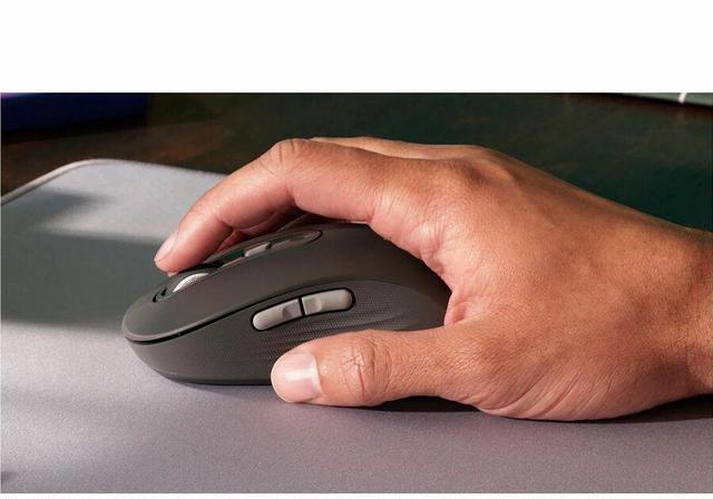 Alt view image 2 of 6 - Logitech Signature Plus M750 L Mouse - Optical - Wireless - 32.81 ft - Bluetooth/Radio Frequency - 2.40 GHz - Graphite - USB - 2000 dpi - Scroll Wheel - 6 Button(s) - Large Hand/Palm Size - 1 x AA Bat