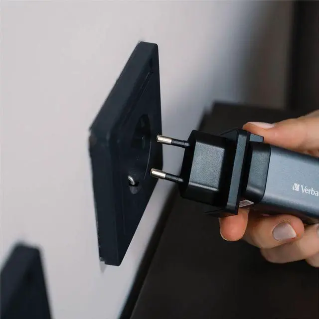 Alt view image 3 of 9 - Verbatim 35W 2-Port GaN Wall Charger - 35 W - 120 V AC, 230 V AC Input - 1