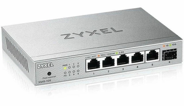 Alt view image 4 of 5 - Zyxel 5-Port 2.5G Unmanaged Switch with 10G Uplink XMG-105