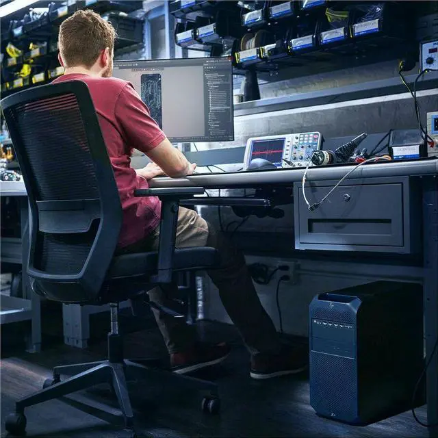 Alt view image 2 of 4 - HP Z4 G5 Workstation - 1x Intel Xeon w3-2525 - 16GB - 512GB SSD - Intel W790 Chip - Windows 11 Pro - NVIDIA RTX 2000 Ada Generation 16 GB Graphics - Gigabit Ethernet  BG8W2UT#ABA