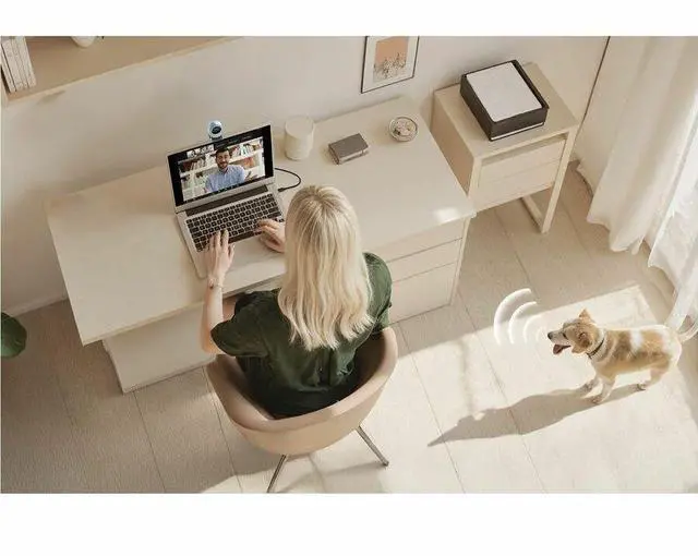 Alt view image 4 of 7 - EMEET Piko+ (White) - Dual-lens Webcam with one 4K 1/2.55" Sony Lens and one AI Assist Lens, Boosting color accuracy, face recognition, and 300ms fast focus. 3 MEMS Mics power 3 Voice Modes for M