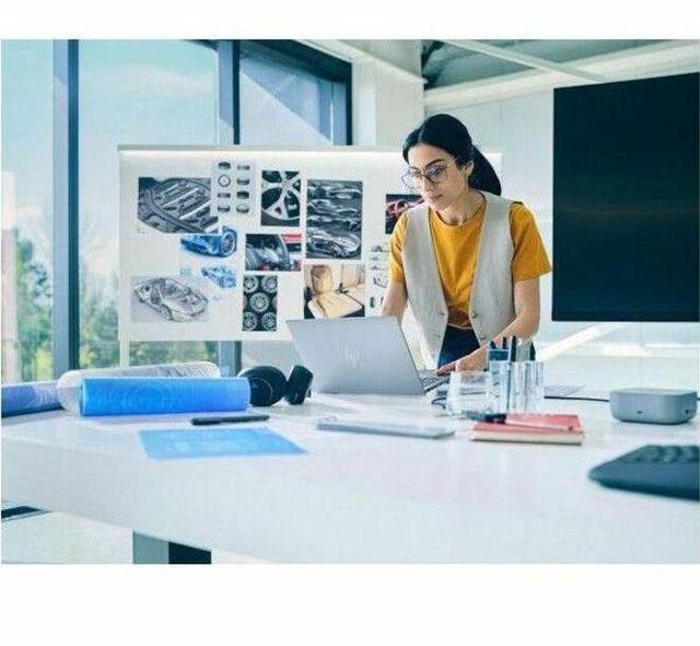 Alt view image 3 of 5 - HP ZBook 8 G1i 14" Mobile Workstation - Intel Core Ultra 7 255H - 32GB - 1TB SSD - Windows 11 Pro - Intel Arc 140T GPU with 4 GB - Webcam - IEEE 802.11be Wireless   BX7T2UT#ABA