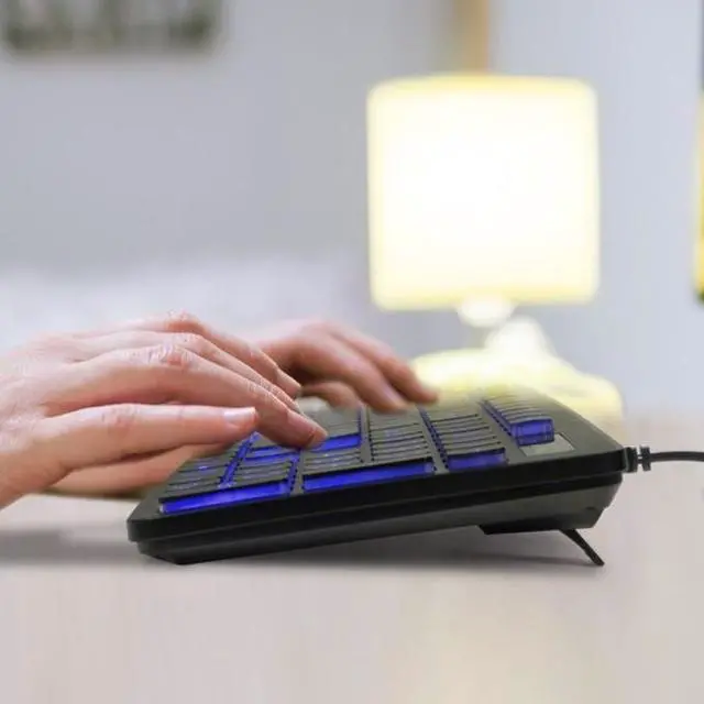 Alt view image 5 of 8 - aluratek large print tri-color usb led backlit illuminated keyboard (akbled01fs)