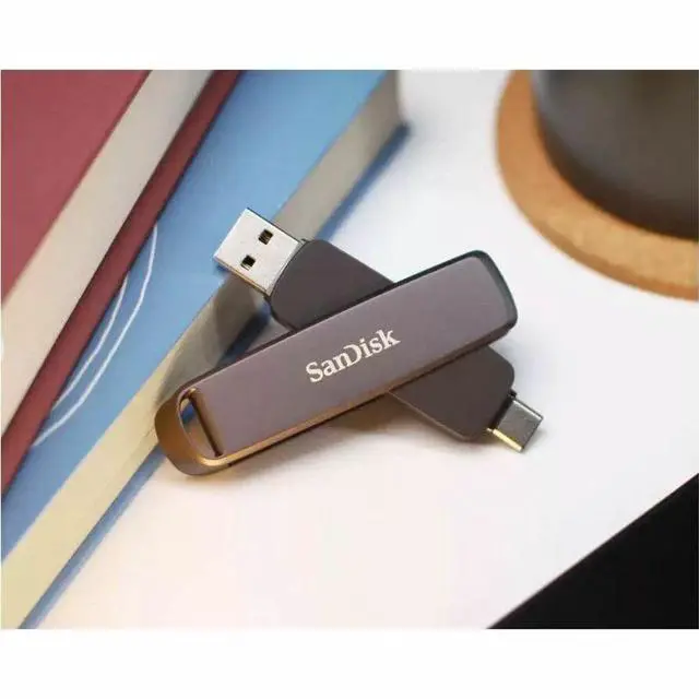 Alt view image 5 of 7 - SanDisk USB Extreme PRO Dual Drive Flash Drive 2TB  SDDDE1-2T00-G46