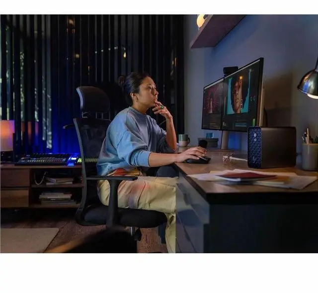 Alt view image 5 of 7 - HP Z2 Mini G1a Workstation - AMD Ryzen AI MAX PRO 395 (3 GHz) - 128 GB - 1 TB SSD - Windows 11 Pro - AMD Radeon 8060S Graphics - 10 Gigabit Ethernet - Wireless LAN  C3XE0UT#ABA