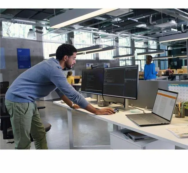 Alt view image 2 of 7 - HP ZBook X G1i 16" Mobile Workstation - WUXGA - Intel Core Ultra 7 255HX - 32 GB - 512 GB SSD - English Keyboard - Meteor Silver - Intel Chip - 1920 x 1200 - Windows 11 Pro - Intel RTX Pro 500 Bl