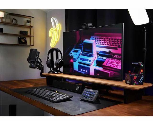 Alt view image 12 of 14 - Elgato Stream Deck 15 Key Scissor Keys 10GBL9901