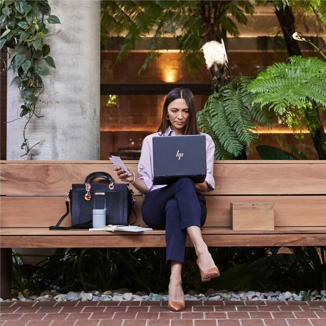 Alt view image 7 of 7 - HP Elite Dragonfly 13.5" Touchscreen Convertible 2 in 1 Notebook - 2K - Intel Core i3 12th Gen i3-1215U - 8 GB - 256 GB SSD - English Keyboard - Slate Blue - Smart Buy - Intel Chip - 2256 x 1504