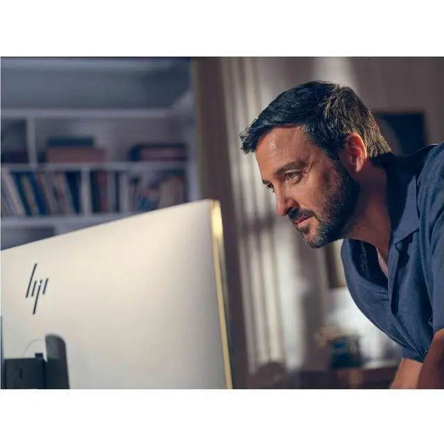 Alt view image 2 of 7 - HP EliteStudio 8 AiO G1i All-in-One Computer - Intel Core Ultra 7 265 - vPro Technology - 32 GB - 1 TB SSD - 27" QHD Touchscreen - Desktop - Pike Silver - Intel Q870 Chip - 2560 x 1440 - Windows