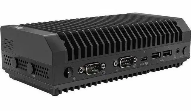 Main image of Lenovo ThinkEdge SE30 11NA002MUS - Intel Core i5 11th Gen i5-1145GRE Quad-core (4 Core) 1.10 GHz - Intel Chip - 16 GB RAM DDR4 SDRAM 16 GB - 256 GB SSD Iris Xe Graphics - 2.5 Gigabit Ethernet - Wirele