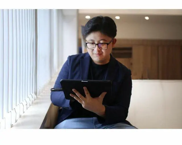 Alt view image 8 of 13 - SANDISK Extreme PRO Dual Drive High-Performance USB Type-A and USB Type-C Flash Drive, 1TB