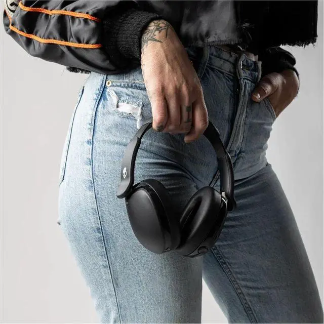 Alt view image 3 of 7 - Skullcandy Wireless Headphones - Stereo - Mini-phone (3.5mm) - Wired/Wireless - Bluetooth - 32 Ohm - 20 Hz to 20 kHz - Over-the-ear, Over-the-head - Binaural - Circumaural - True Black