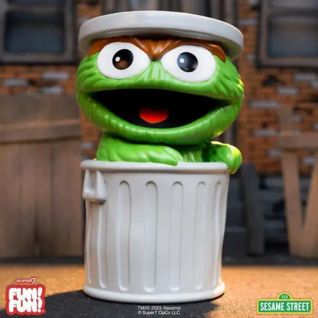 Alt view image 6 of 7 - Super7 - Sesame Street - FUN! FUN! Wv1 - Oscar the Grouch