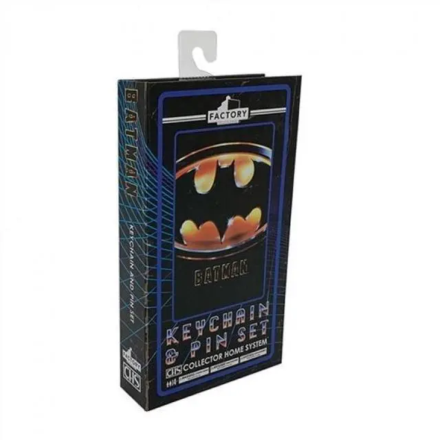 Alt view image 2 of 2 - Factory Entertainment - Batman 1989 - CHS Keychain And Pin Set
