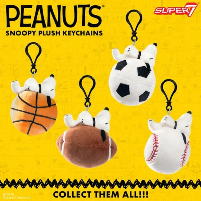 Alt view image 4 of 7 - Peanuts - Super Duper Plush Keychain Wv01A - 12pc Blind Bag Flat