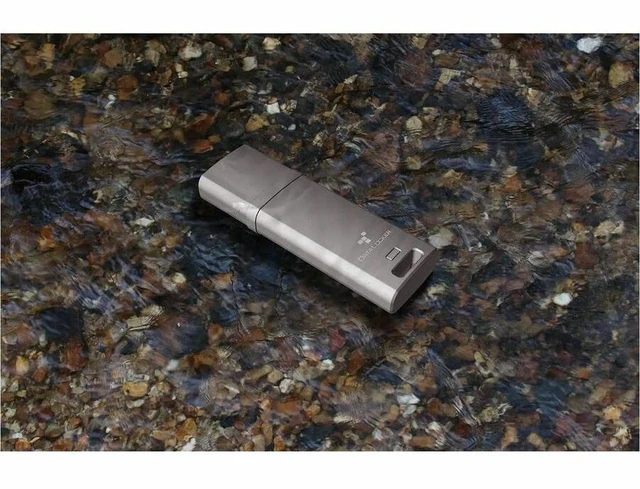 Alt view image 7 of 9 - DataLocker DL GO 4GB Usb 3.2 gen 1 type a + Usb 3.0 + Usb 3.1 Flash Drive DLGO004