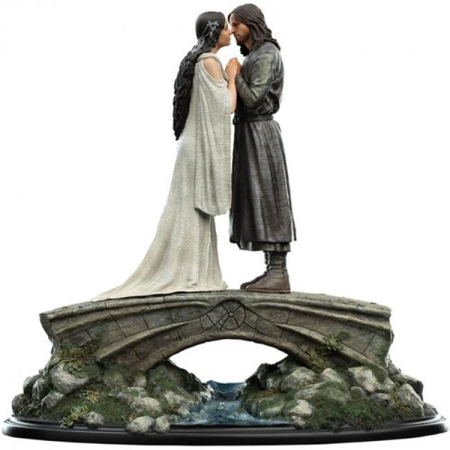 Main image of W?t? Workshop The Lord of the Rings Trilogy Miniature Statue - Aragorn & Arwen