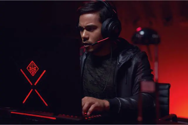 Alt view image 3 of 11 - HP Omen X 17-ap020nr 17.3" FHD IPS GTX 1080 8 GB VRAM i7-7820HK 16 GB Memory 1 TB HDD + 256 GB SSD Windows 10 Home Gaming Laptop
