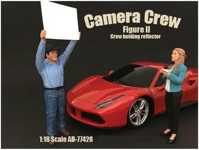 Alt view image 3 of 5 - Camera Crew Figure II "Crew Holding Reflector" For 1:18 Scale Models by American Diorama