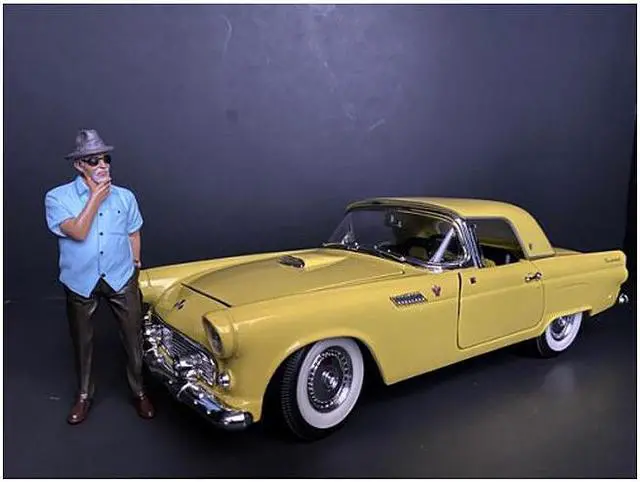 Alt view image 4 of 9 - Weekend Car Show Figurine I for 1/18 Scale Models by American Diorama 38209