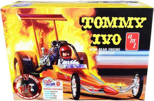 Main image of Skill 2 Model Kit Tommy Ivo Rear Engine Dragster 1/25 Scale Model by AMT