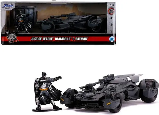 Alt view image 5 of 5 - 2017 Batmobile with Diecast Batman Figurine "Justice League" (2017) Movie "DC Comics" "Hollywood Rides" Series 1/32 Diecast Model Car by Jada