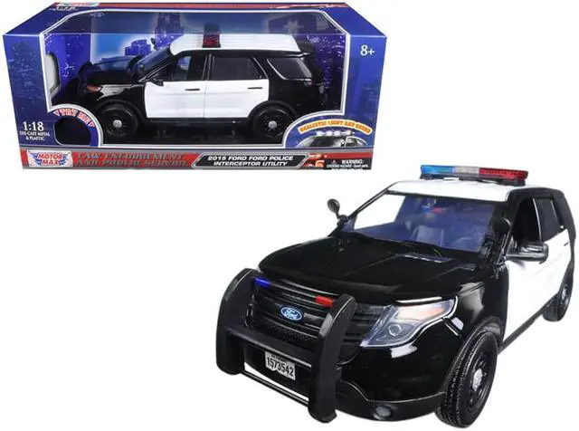 Alt view image 4 of 7 - 2015 Ford Police Interceptor Utility Black & White Flashing Light Bar, Front & Rear Lights & 2 Sounds 1/18 Diecast Car Motormax