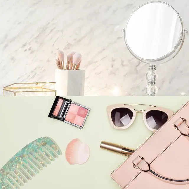 Alt view image 6 of 7 - 1 Pcs Hair Comb Wide Tooth, Anti-Static, for Thick, Curly Hair, Hair Care, Detangling Comb, for Wet and Dry Green