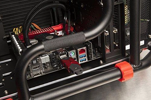 Alt view image 4 of 14 - Kingston 64GB HX Savage USB 3.1/3.0 350MB/s R, 180MB/s W - 64 GB - USB 3.1