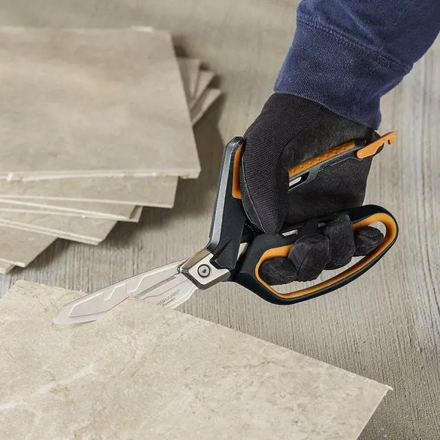 Alt view image 4 of 10 - Fiskars 710160-1001 Shears 10 Inch