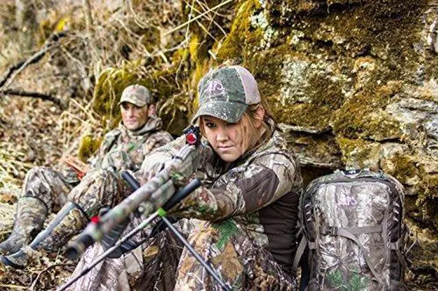 Alt view image 7 of 19 - BushNell Trophy 1x25 TRS-25 3 MOA Red Dot Riflescope