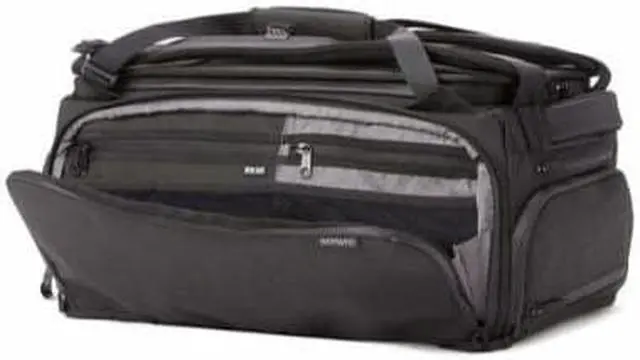 Alt view image 2 of 16 - NOMATIC Everyday Travel Bag (30-Liter)
