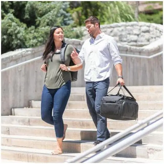 Alt view image 5 of 16 - NOMATIC Everyday Travel Bag (30-Liter)