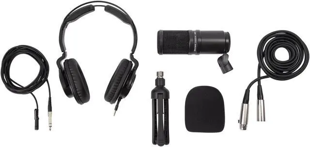 Alt view image 3 of 7 - Zoom PodTrak P4 Portable Multitrack Recorder Bundle with ZDM-1 Podcast 2-Pack